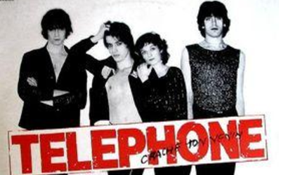 Clip : Téléphone - Un autre monde